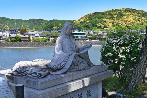 源氏物語の魅力に迫る ― 横笛巻の柏木の夢 ―